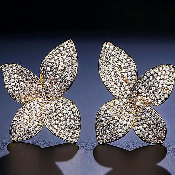 Gold Zircon Flower Pave Earrings Floral Luxury - Picture 4 of 4